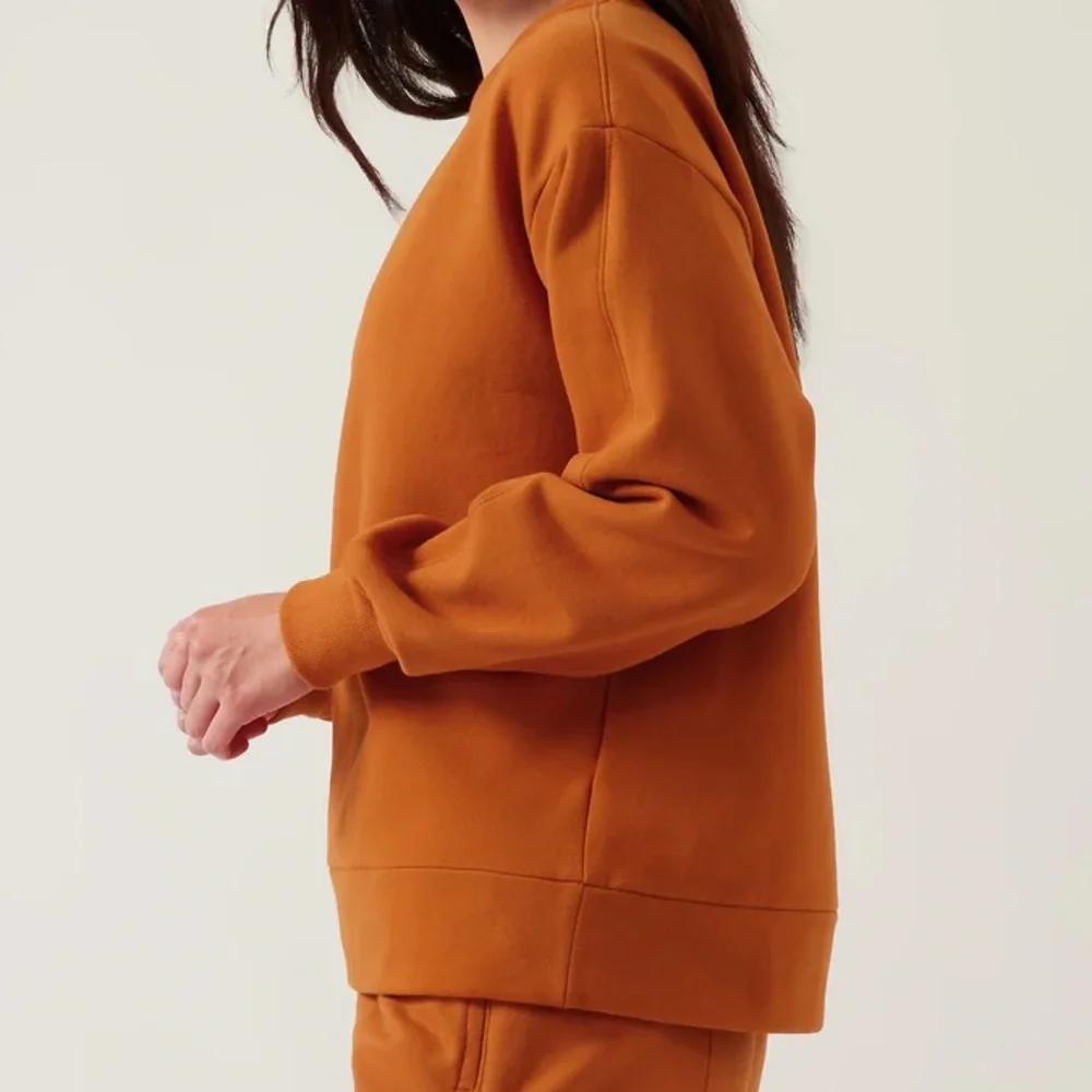 ATHLETA RETROPLUSH CREWNECK SWEATSHIRT IN FOLIAGE ORANGE SIZE LARGE - Picture 5 of 6
